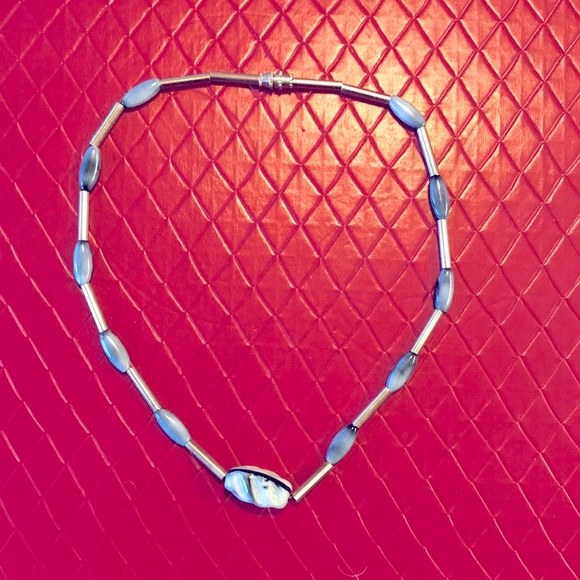 Silver and purplish gray with black stripe beaded necklace - Picture 2 of 5